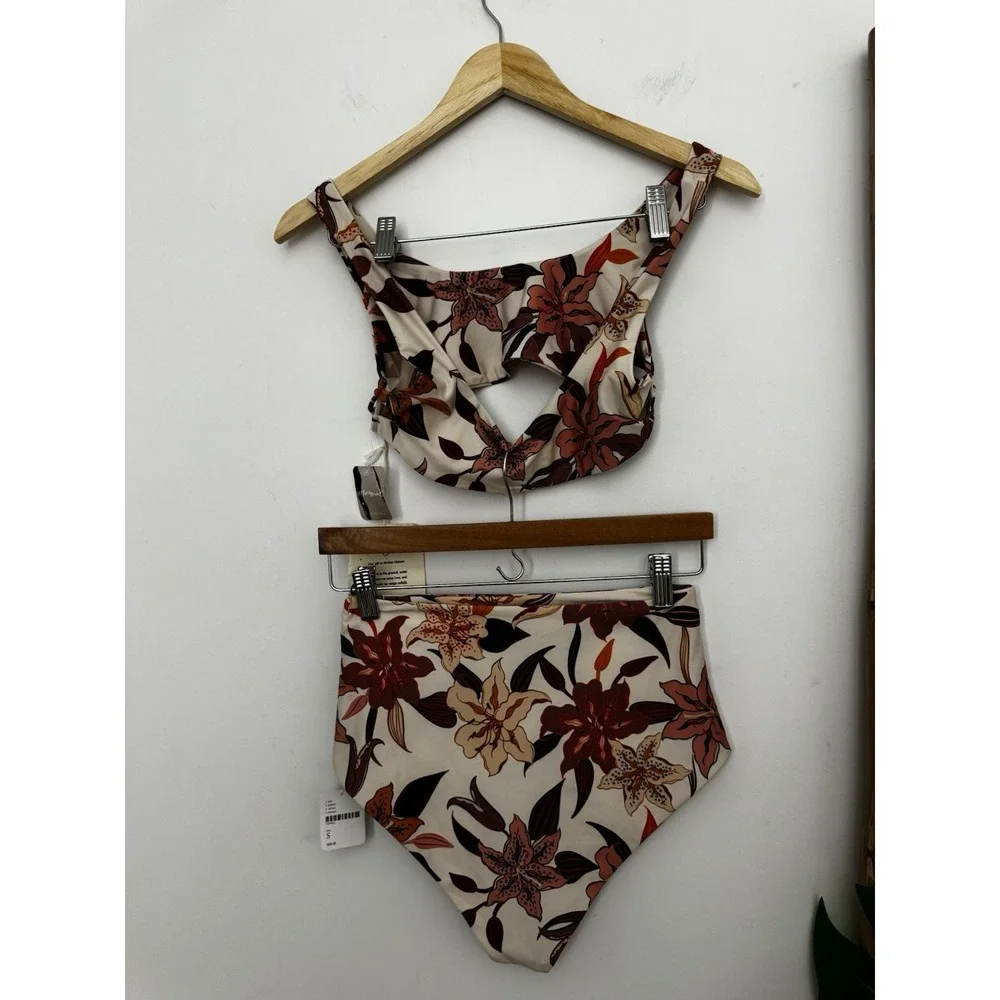 Stone Fox‎ Swim Sumatra Lili Gaze White Floral Bikini Resort Set NWT